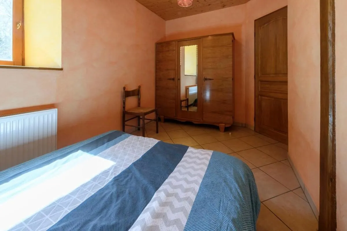 Maison En Pierre Avec Jardin 4 Voyageurs Lure  0*, Lure (Loire)