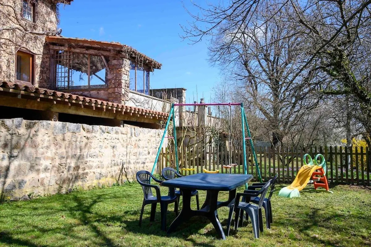 Maison En Pierre Avec Jardin 4 Voyageurs Lure  Holiday home Lure (Loire)