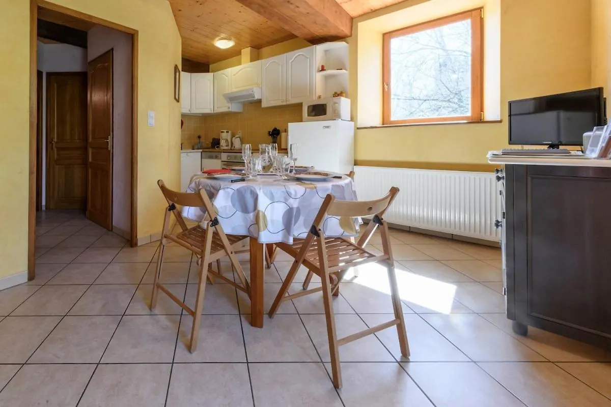 Maison En Pierre Avec Jardin 4 Voyageurs Lure  0*, Lure (Loire) France